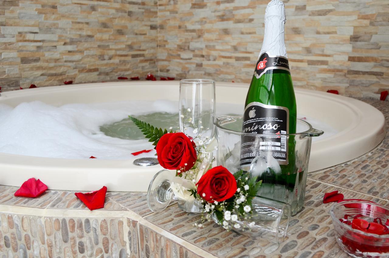 Hotel Parque 70 Меделин Екстериор снимка