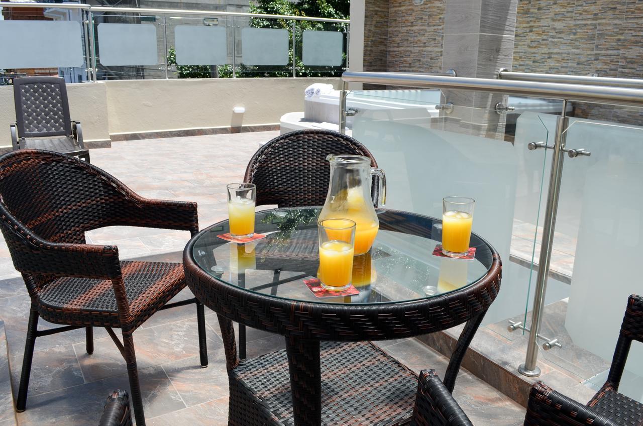 Hotel Parque 70 Меделин Екстериор снимка
